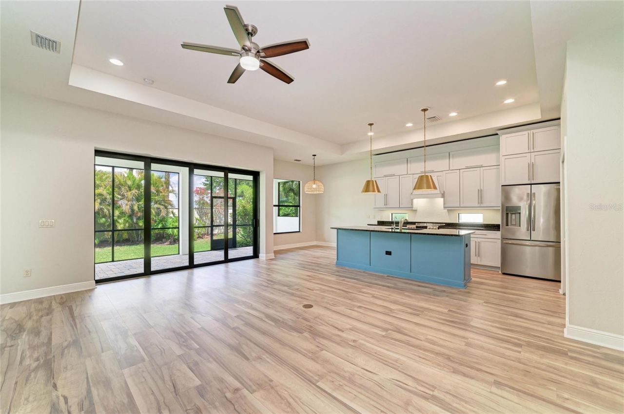 5819 Title Row Drive, Bradenton, FL 34210 Photo