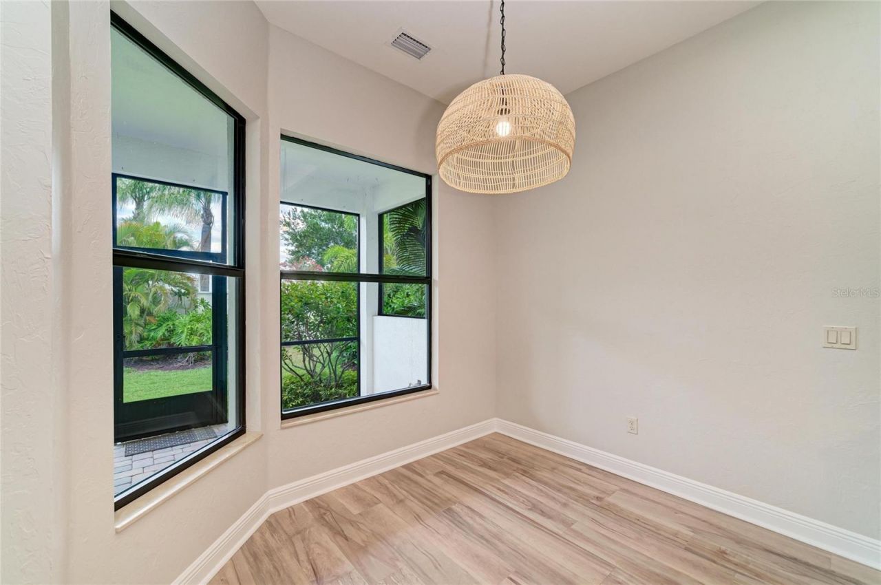 5819 Title Row Drive, Bradenton, FL 34210 Photo