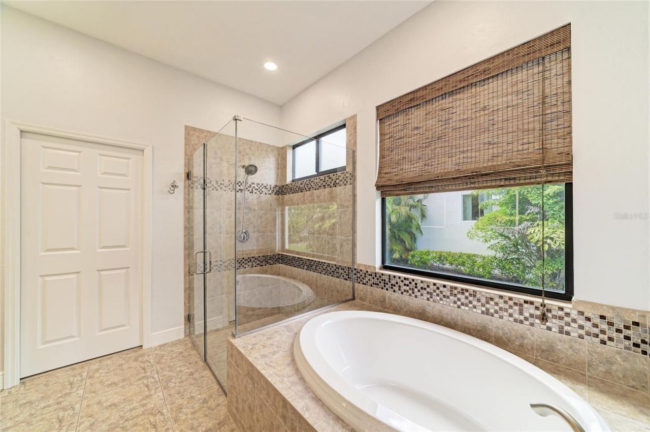 5819 Title Row Drive, Bradenton, FL 34210 Photo