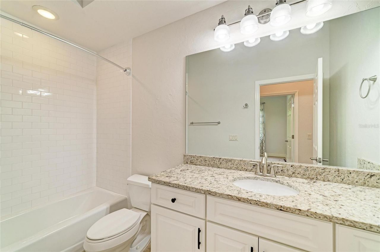 5819 Title Row Drive, Bradenton, FL 34210 Photo