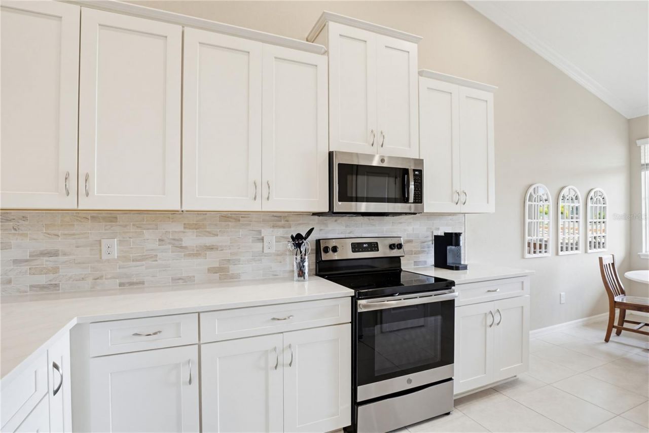 13810 Messina Loop, Unit 203, Bradenton, FL 34211 Photo