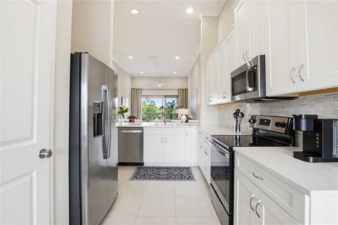 13810 Messina Loop, Unit 203, Bradenton, FL 34211 Photo