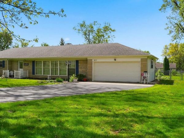 807 Ludwig Park Drive, Fort Wayne, IN 46825