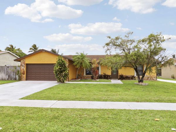 144 Bilbao Street, Royal Palm Beach, FL 33411