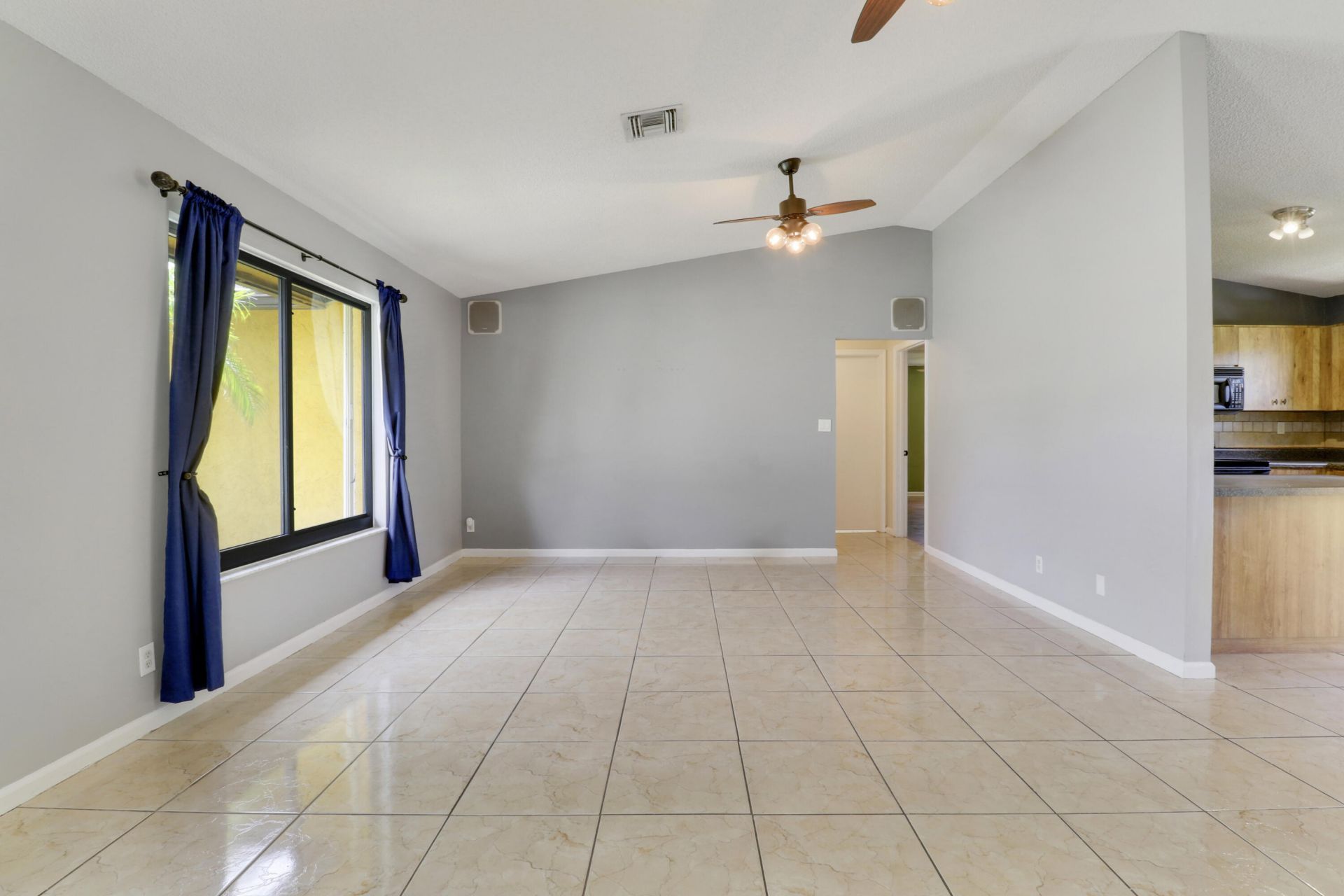 144 Bilbao Street, Royal Palm Beach, FL 33411 Photo