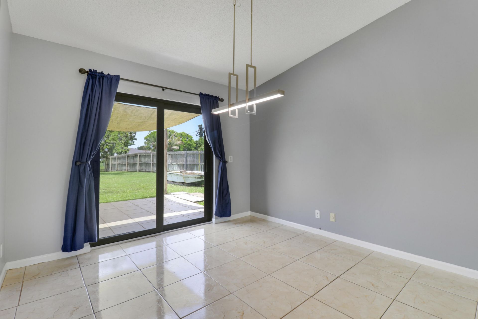 144 Bilbao Street, Royal Palm Beach, FL 33411 Photo