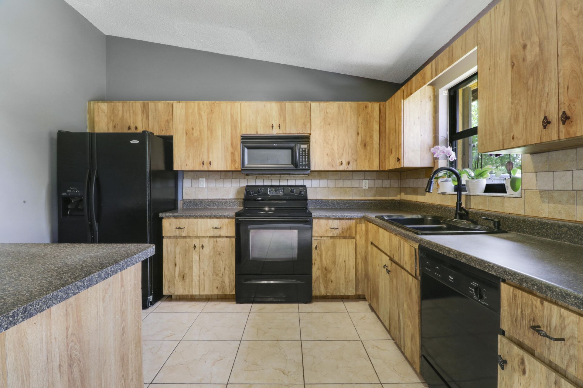144 Bilbao Street, Royal Palm Beach, FL 33411 Photo