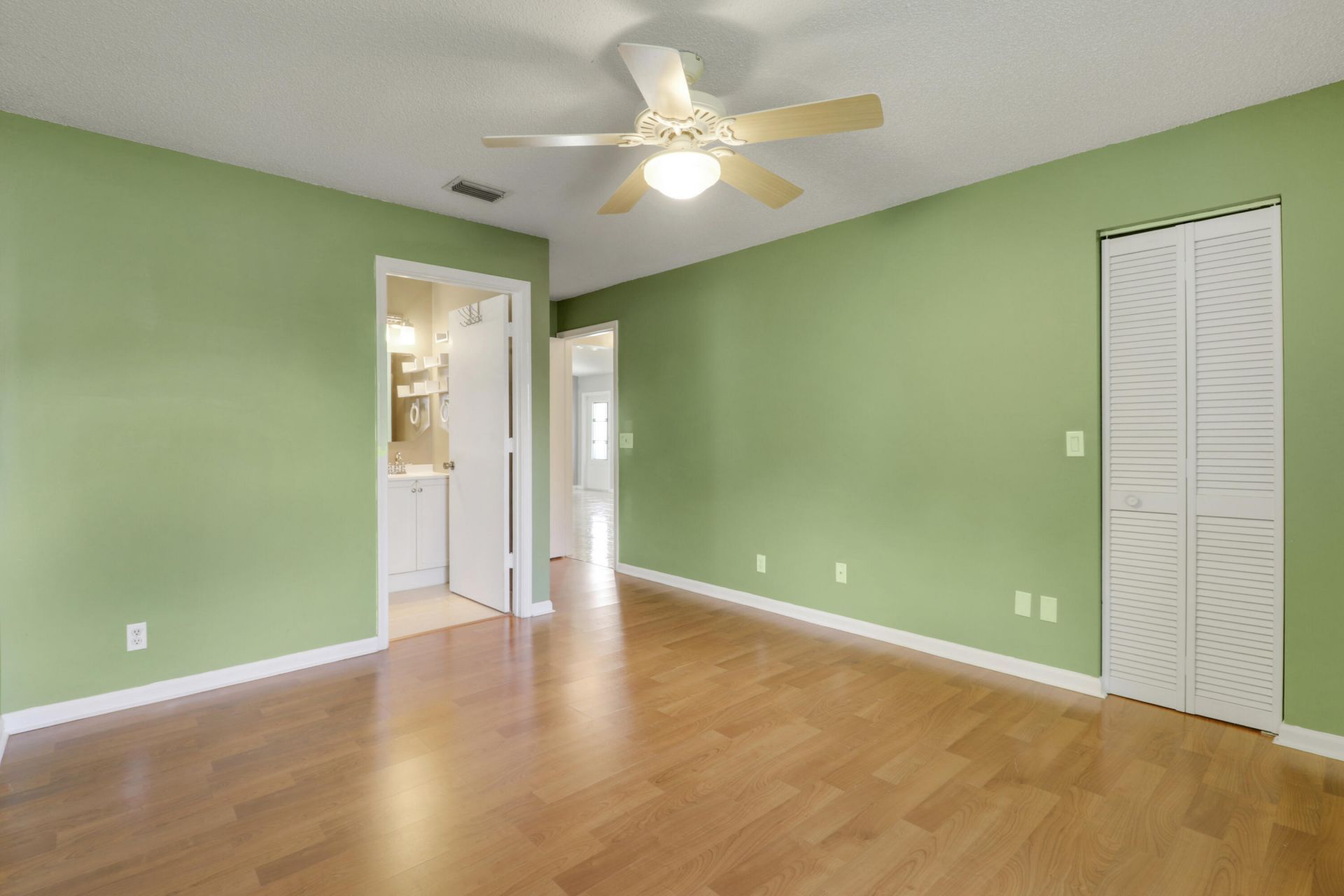 144 Bilbao Street, Royal Palm Beach, FL 33411 Photo