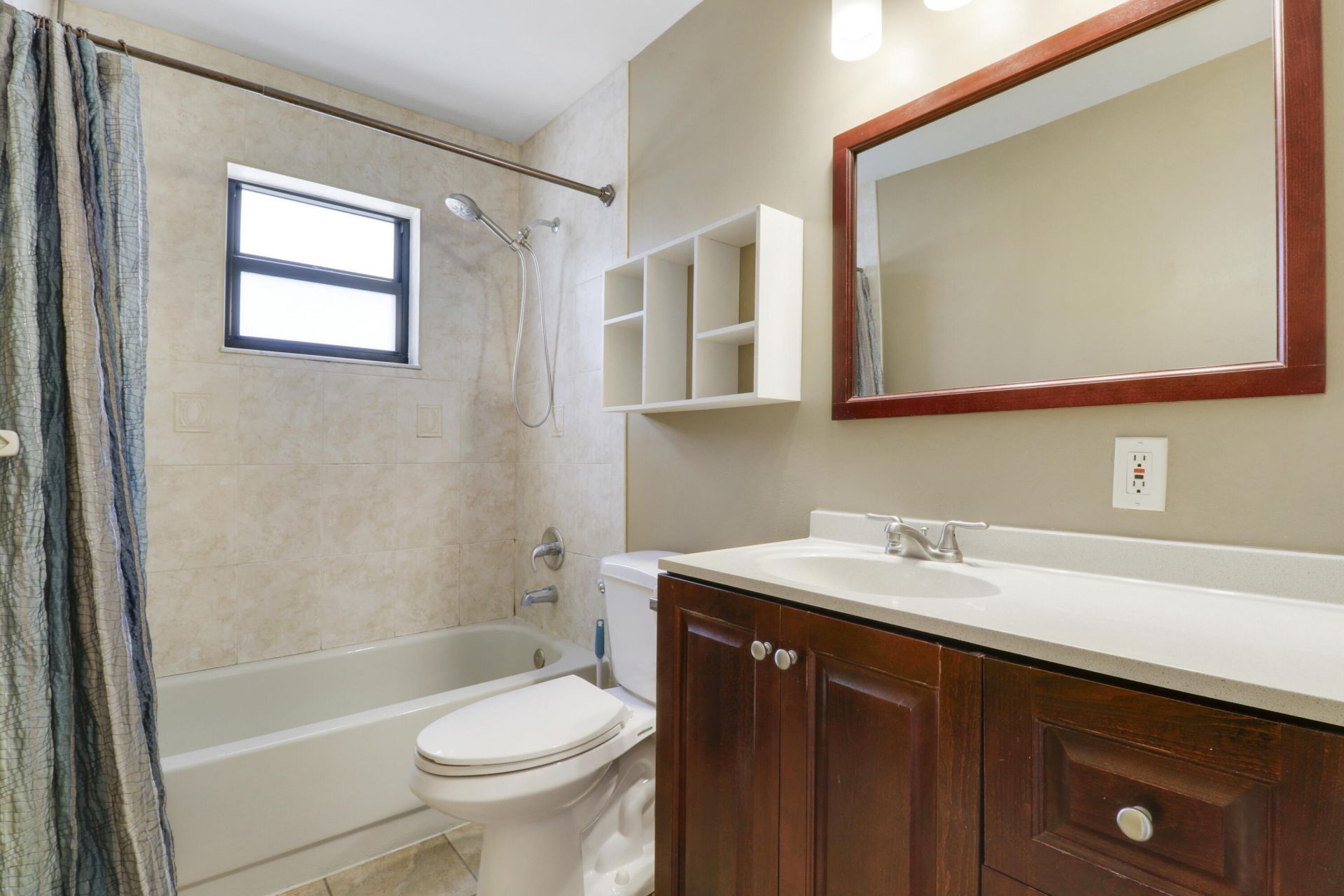 144 Bilbao Street, Royal Palm Beach, FL 33411 Photo