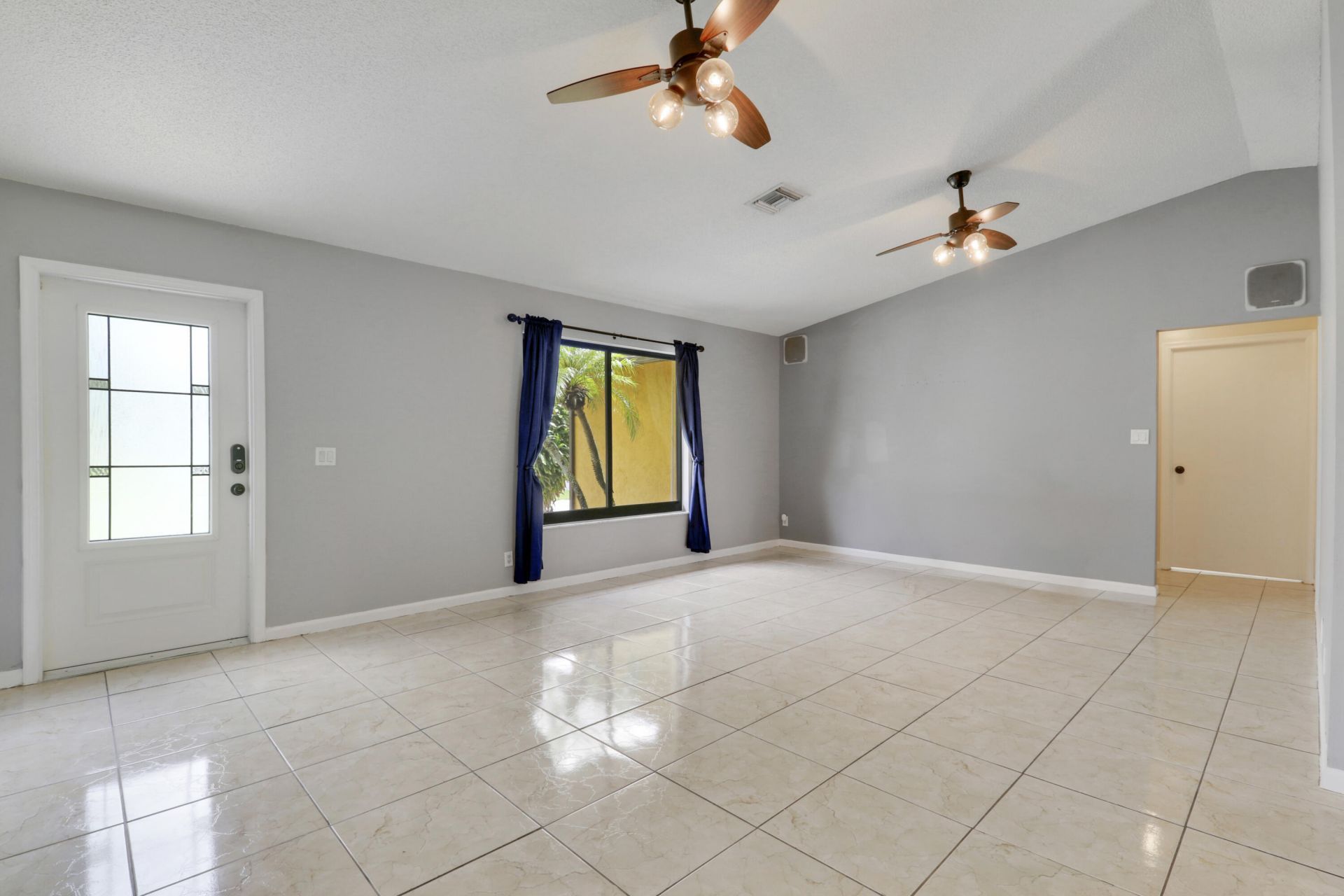 144 Bilbao Street, Royal Palm Beach, FL 33411 Photo