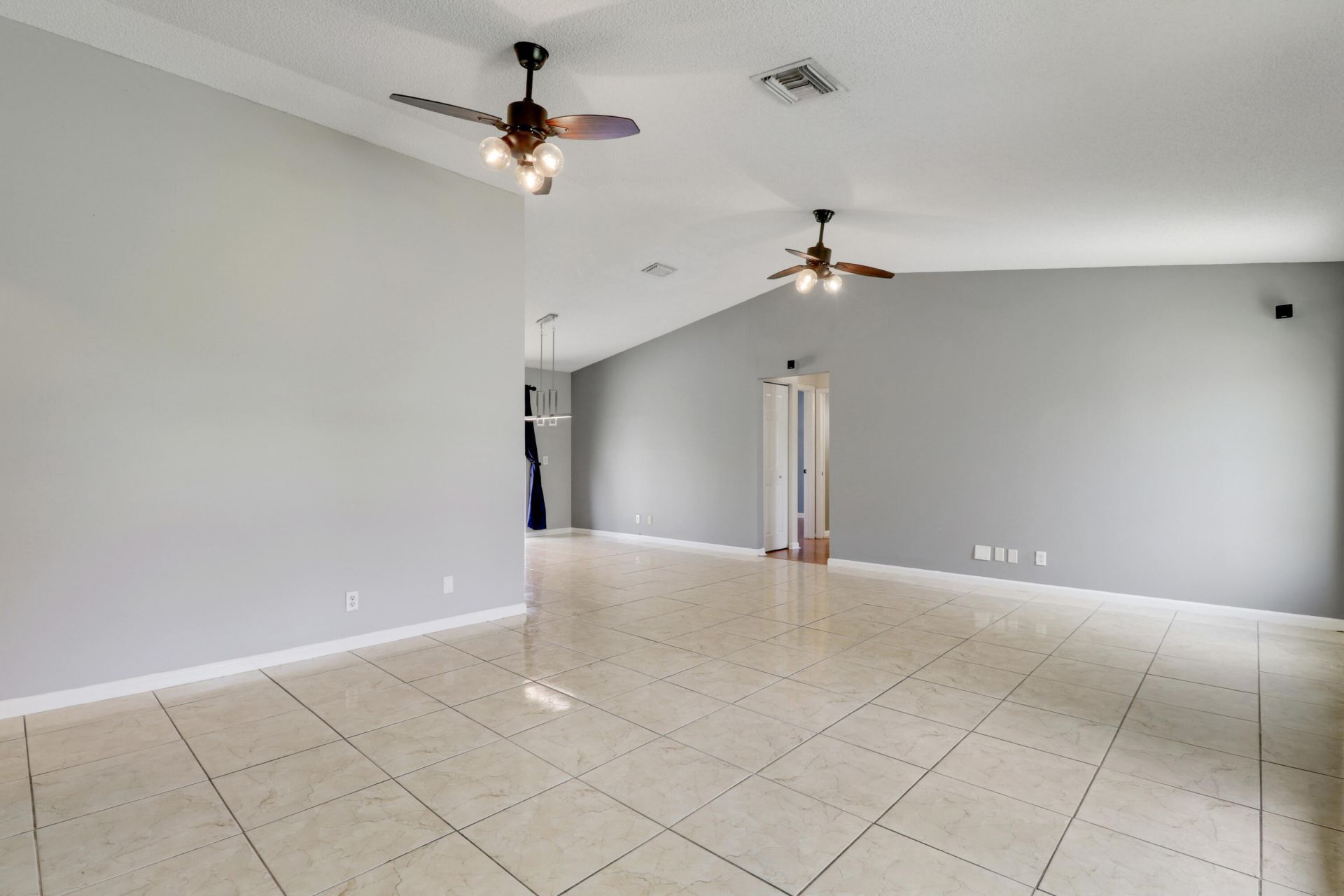 144 Bilbao Street, Royal Palm Beach, FL 33411 Photo