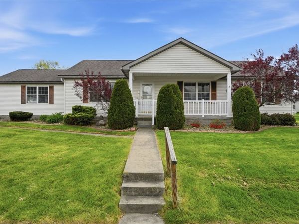 924 Rose Ave, New Castle, PA 16101