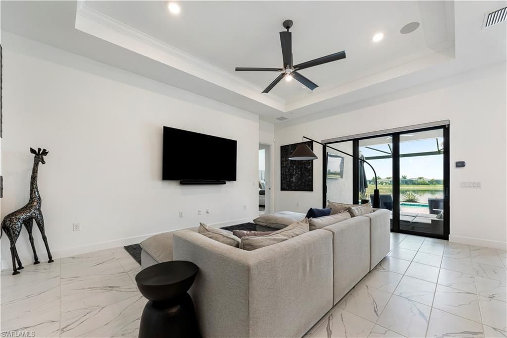 20422 Pebble Glen Dr, Estero, FL 33928 Photo
