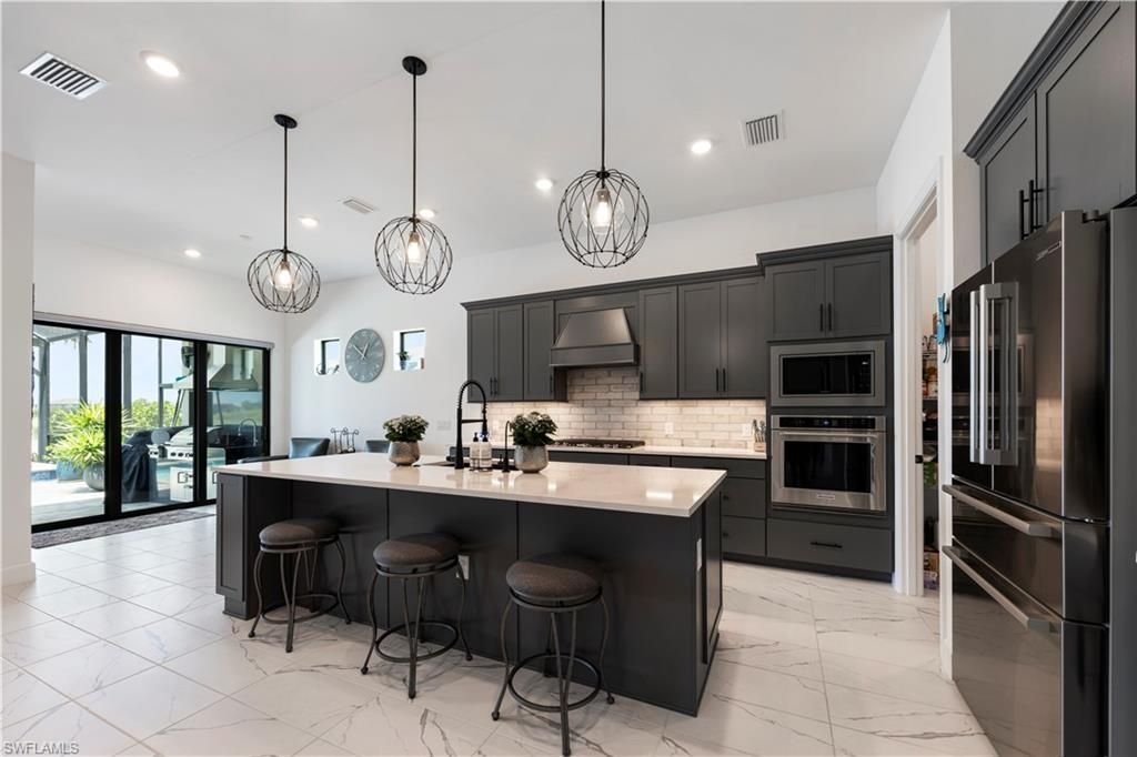 20422 Pebble Glen Dr, Estero, FL 33928 Photo