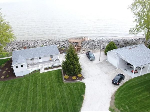 12205 Lagoon Drive , Curtice, OH 43412