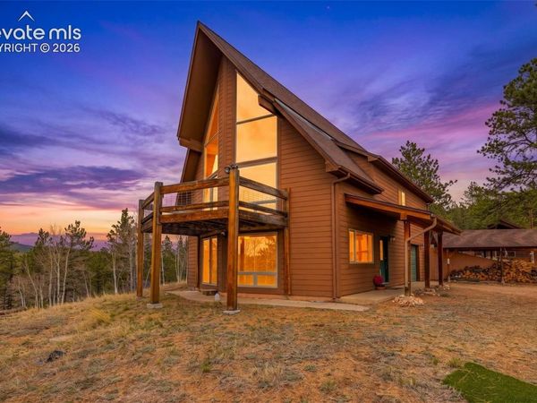 1736 COUNTY ROAD 3 Road, Florissant, CO 80816