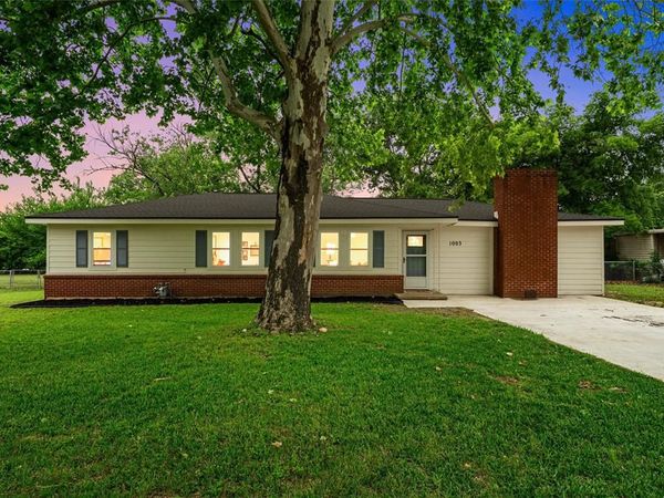 1003 Donlo Street , Robinson, TX 76706