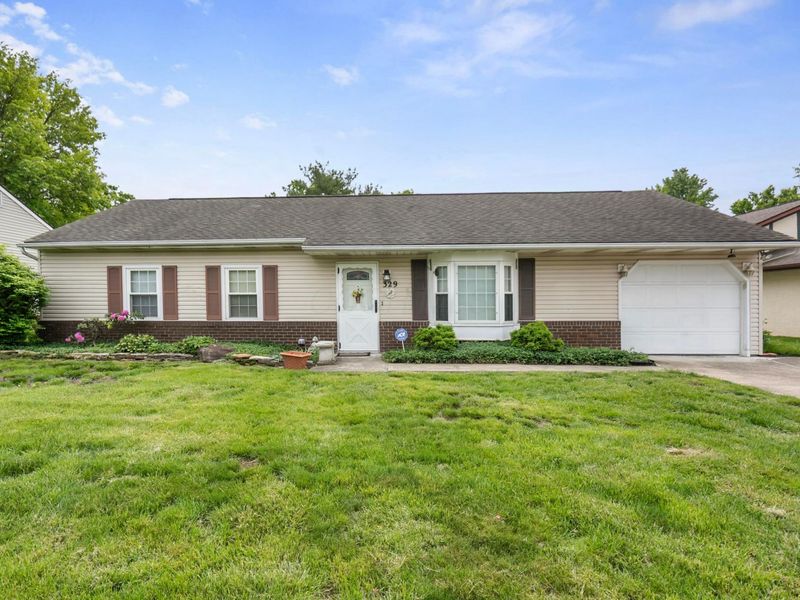 329 Chesterville Drive, Canal Winchester, OH 43110 Photo 1