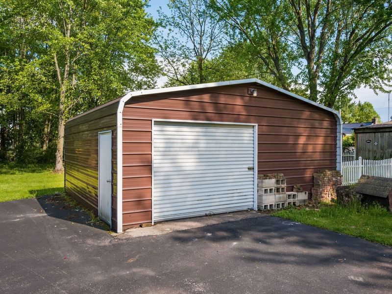 2084 Bunty Station Road, Delaware, OH 43015 Photo 33