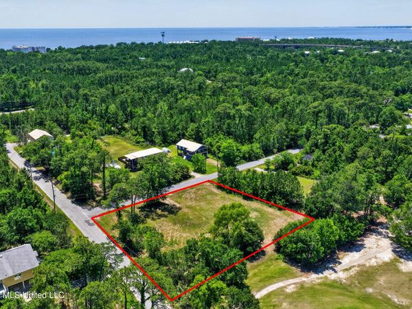 436 Mcclung Street, Pass Christian, MS 39571