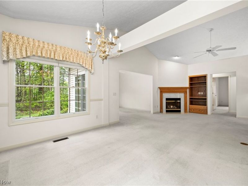 33888 Maple Ridge Boulevard , Avon, OH 44011 Photo 18