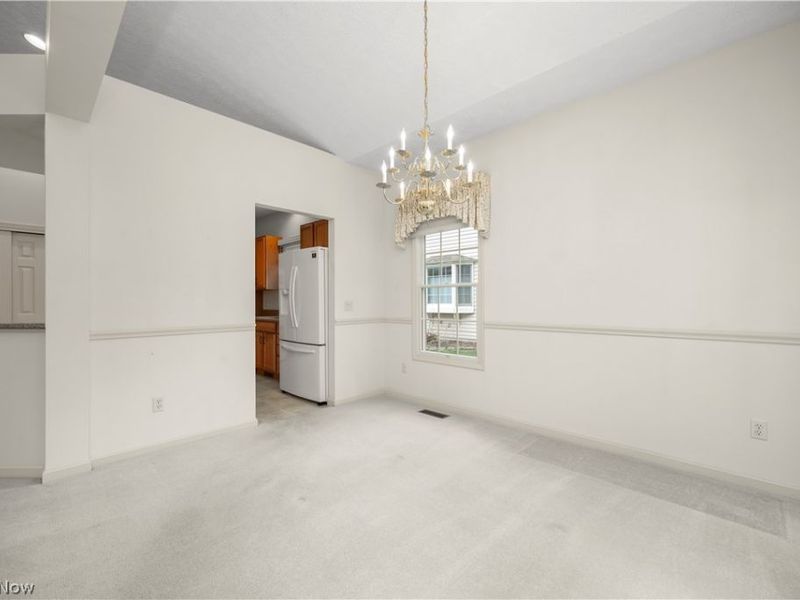 33888 Maple Ridge Boulevard , Avon, OH 44011 Photo 20