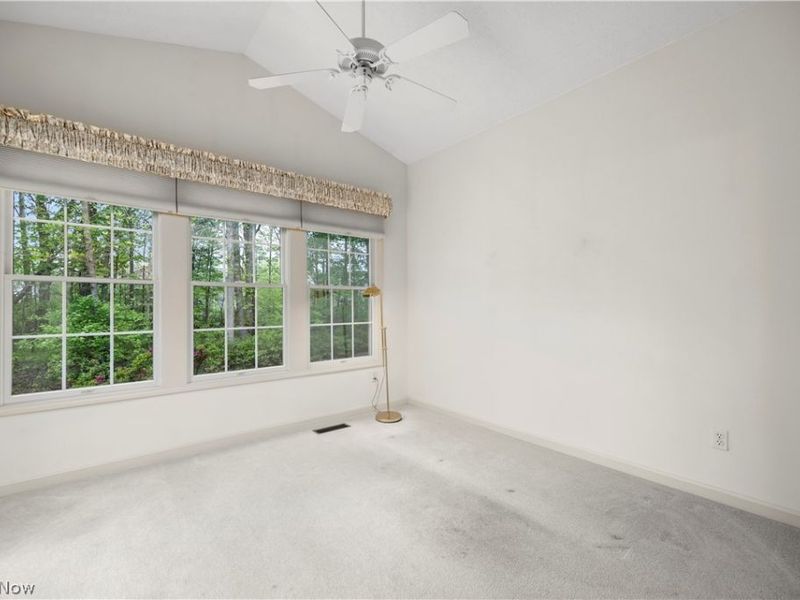 33888 Maple Ridge Boulevard , Avon, OH 44011 Photo 21