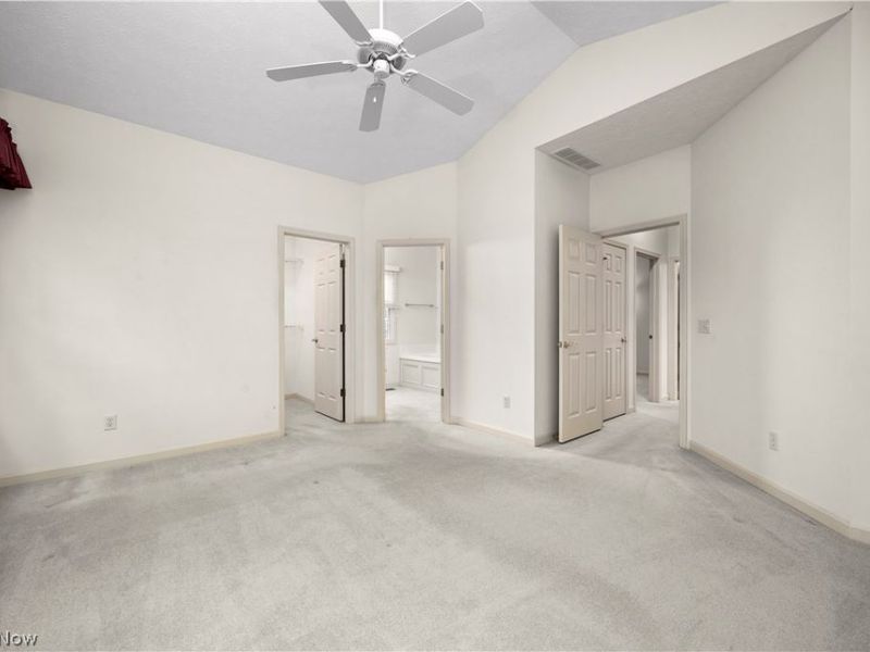 33888 Maple Ridge Boulevard , Avon, OH 44011 Photo 29