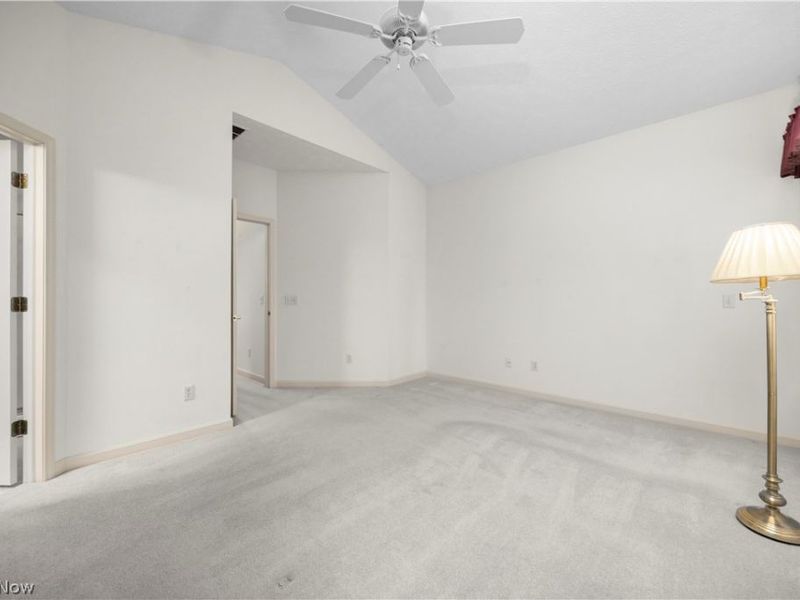 33888 Maple Ridge Boulevard , Avon, OH 44011 Photo 30