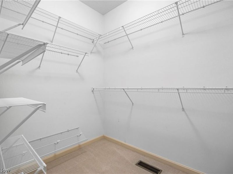 33888 Maple Ridge Boulevard , Avon, OH 44011 Photo 32