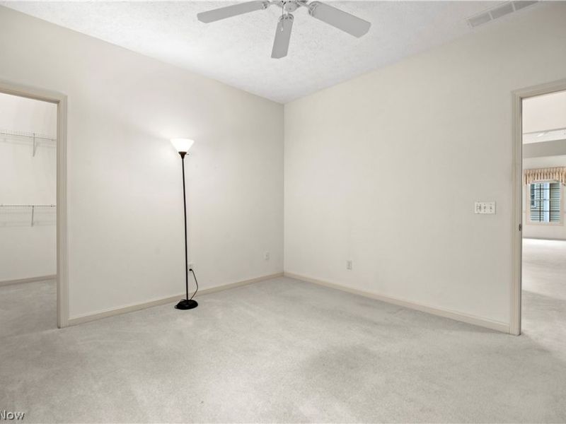 33888 Maple Ridge Boulevard , Avon, OH 44011 Photo 36