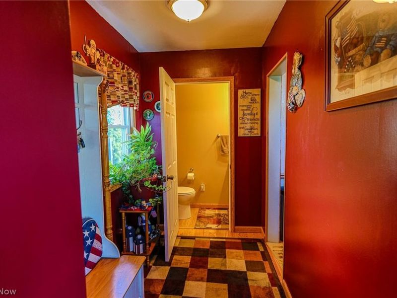 5541 Ravenna Avenue, Louisville, OH 44641 Photo 24