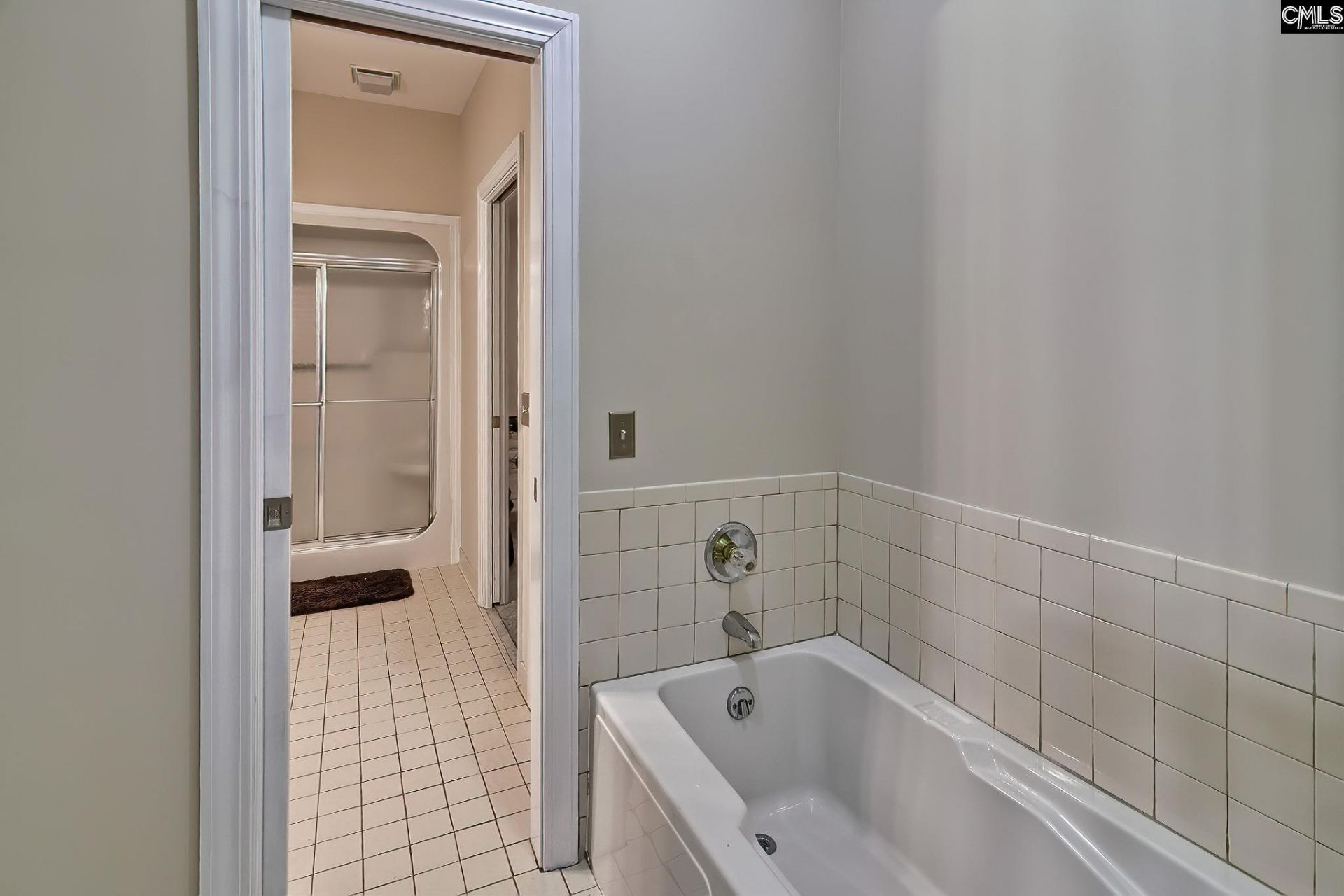 4 Tavern Court Photo 45