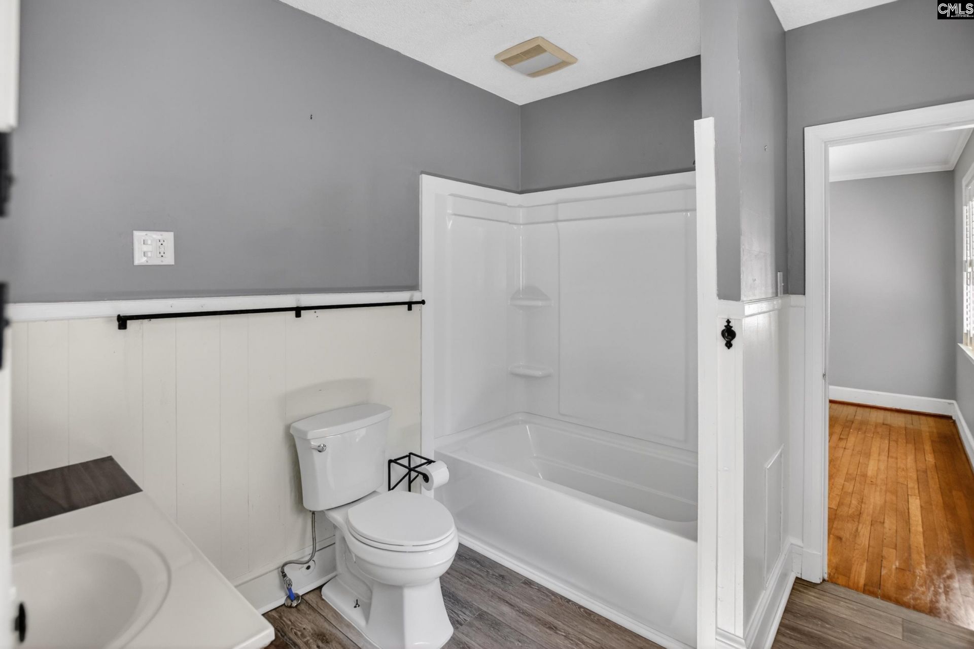 512 Carrison Street  Photo 11