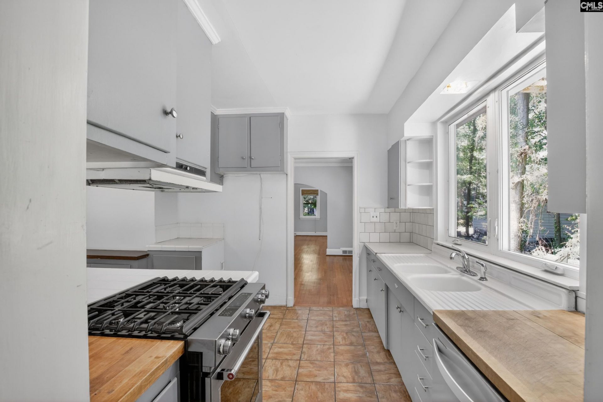 512 Carrison Street  Photo 32