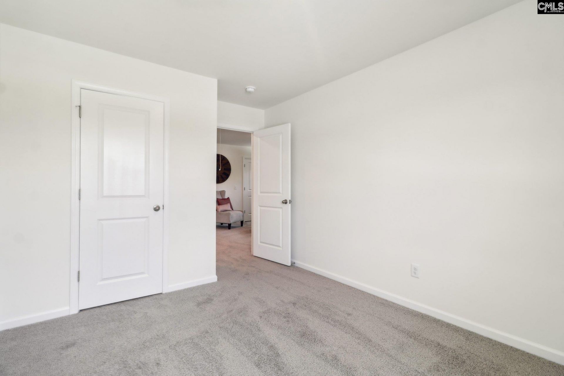 212 Ruby Prince Way Photo 26