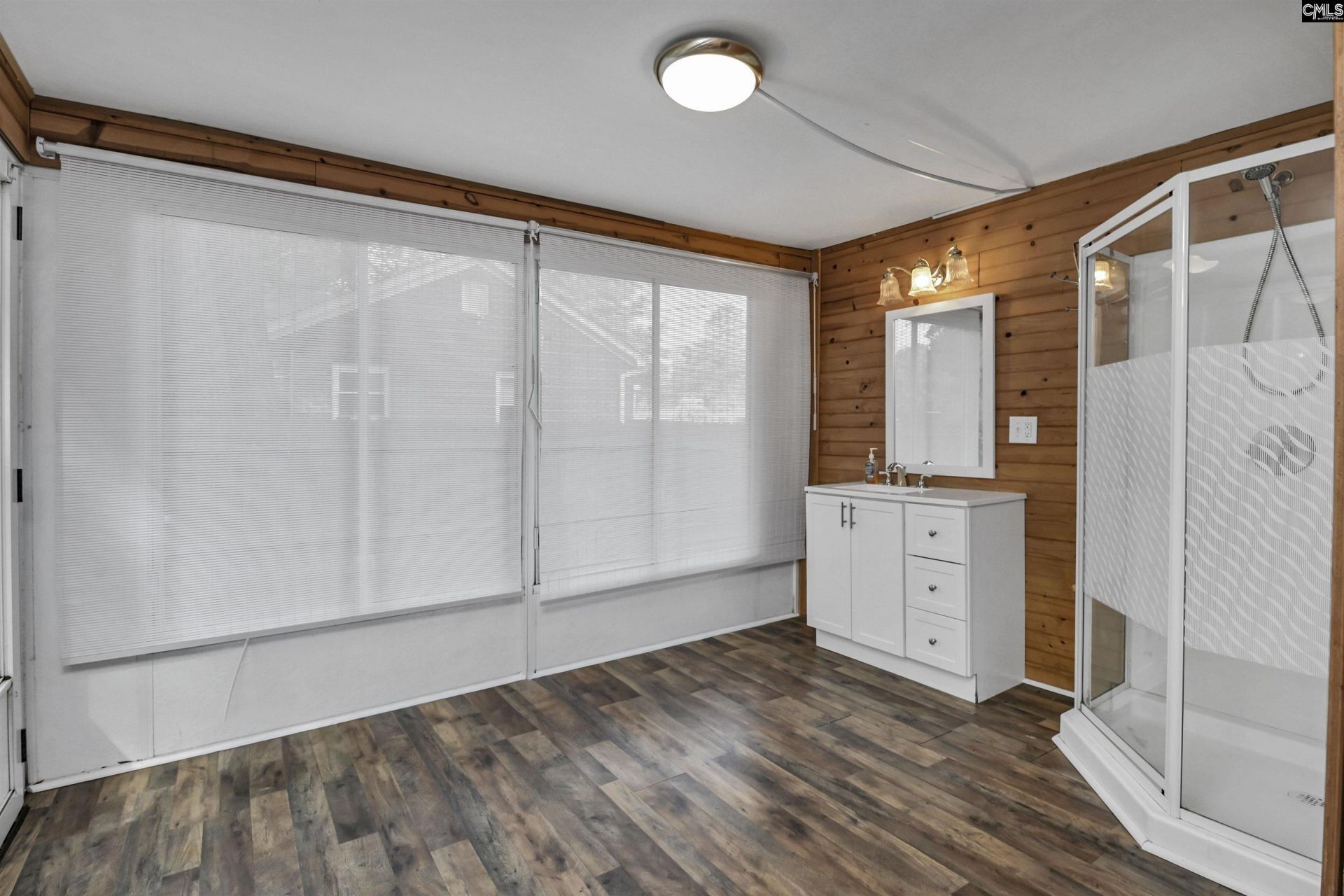 1709 D Avenue Photo 20