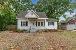 1709 D Avenue photo 4