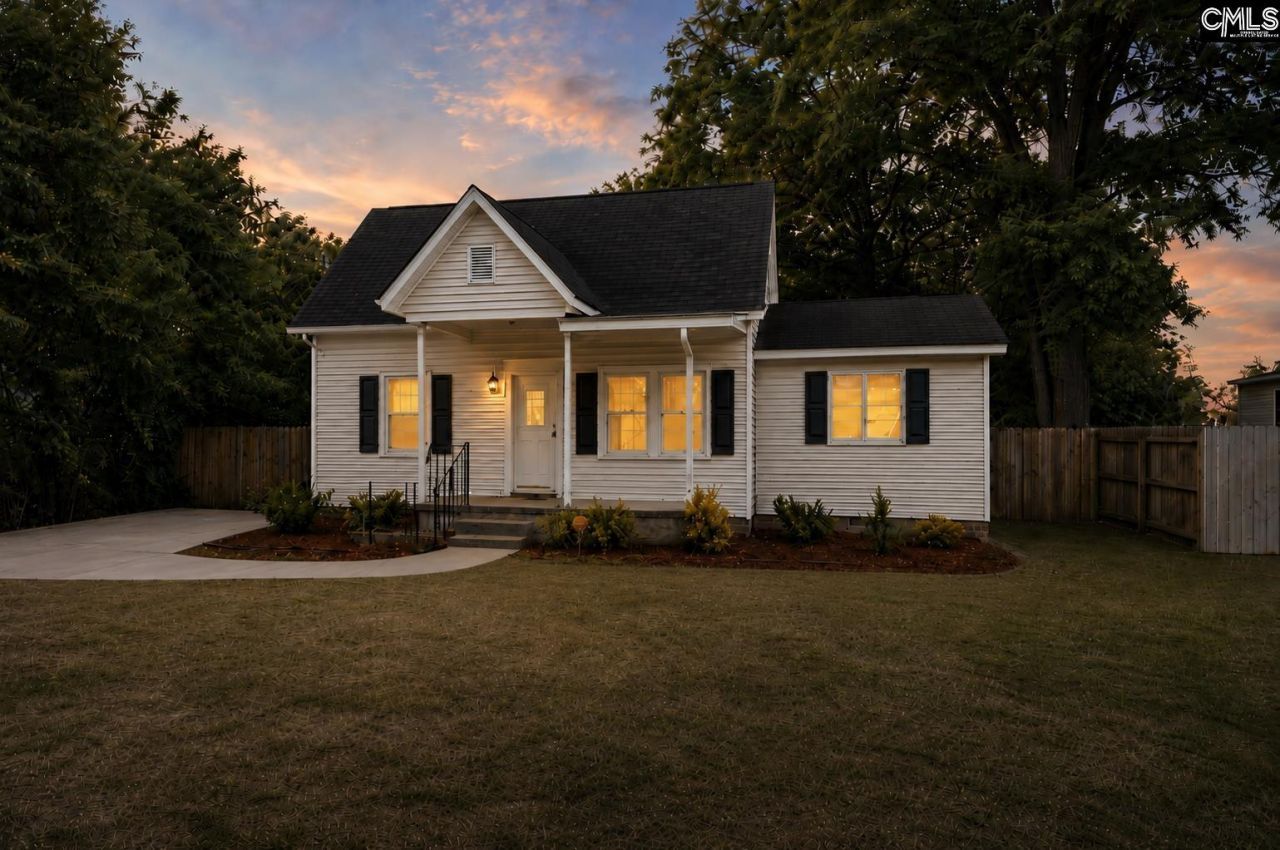 1709 D Avenue Photo 5