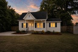 1709 D Avenue photo 4