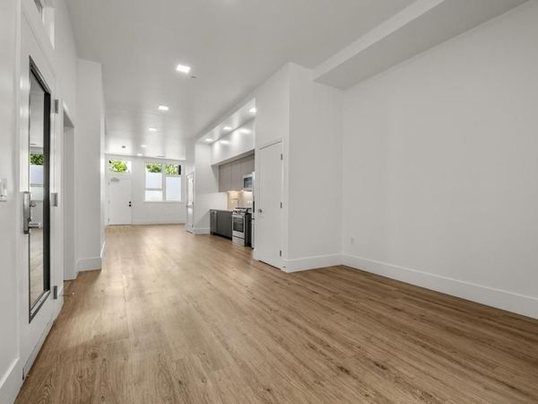 1545 32nd Street, Unit 110, Oakland, CA 94608