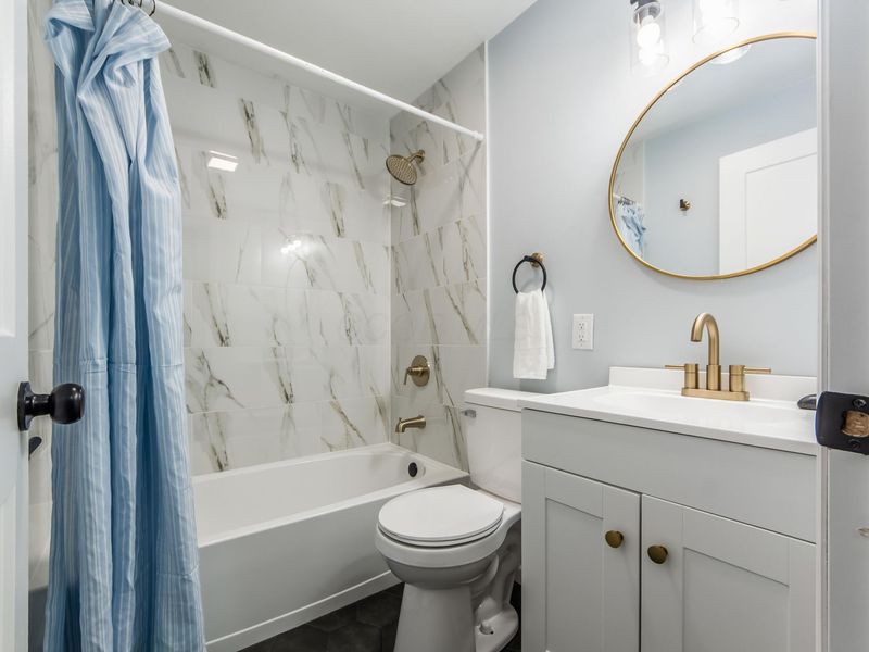 2488 Mcguffey Road, Columbus, OH 43211 Photo 18