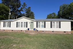 586 Scuffletown Road photo 4