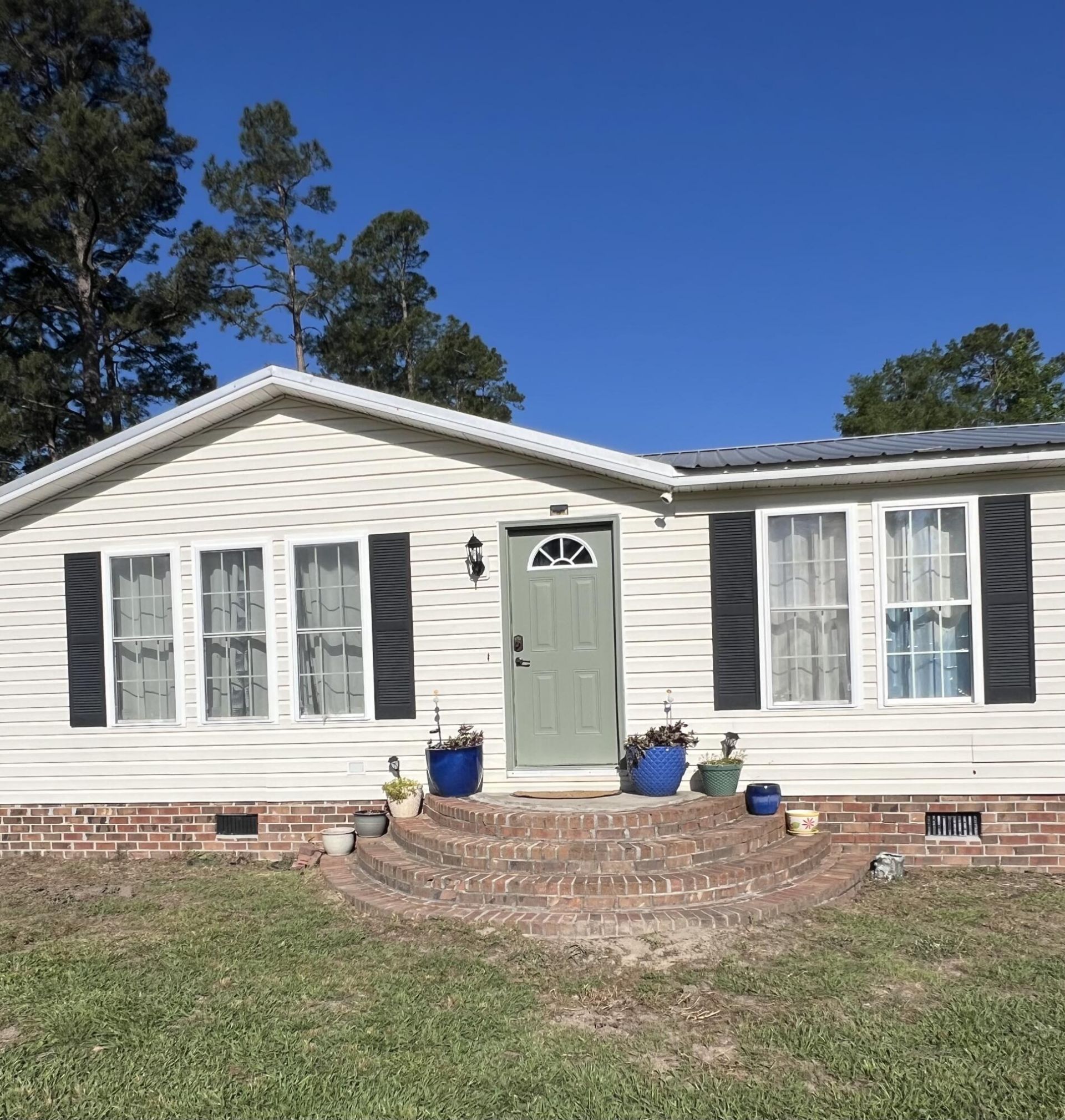 586 Scuffletown Road Photo 4