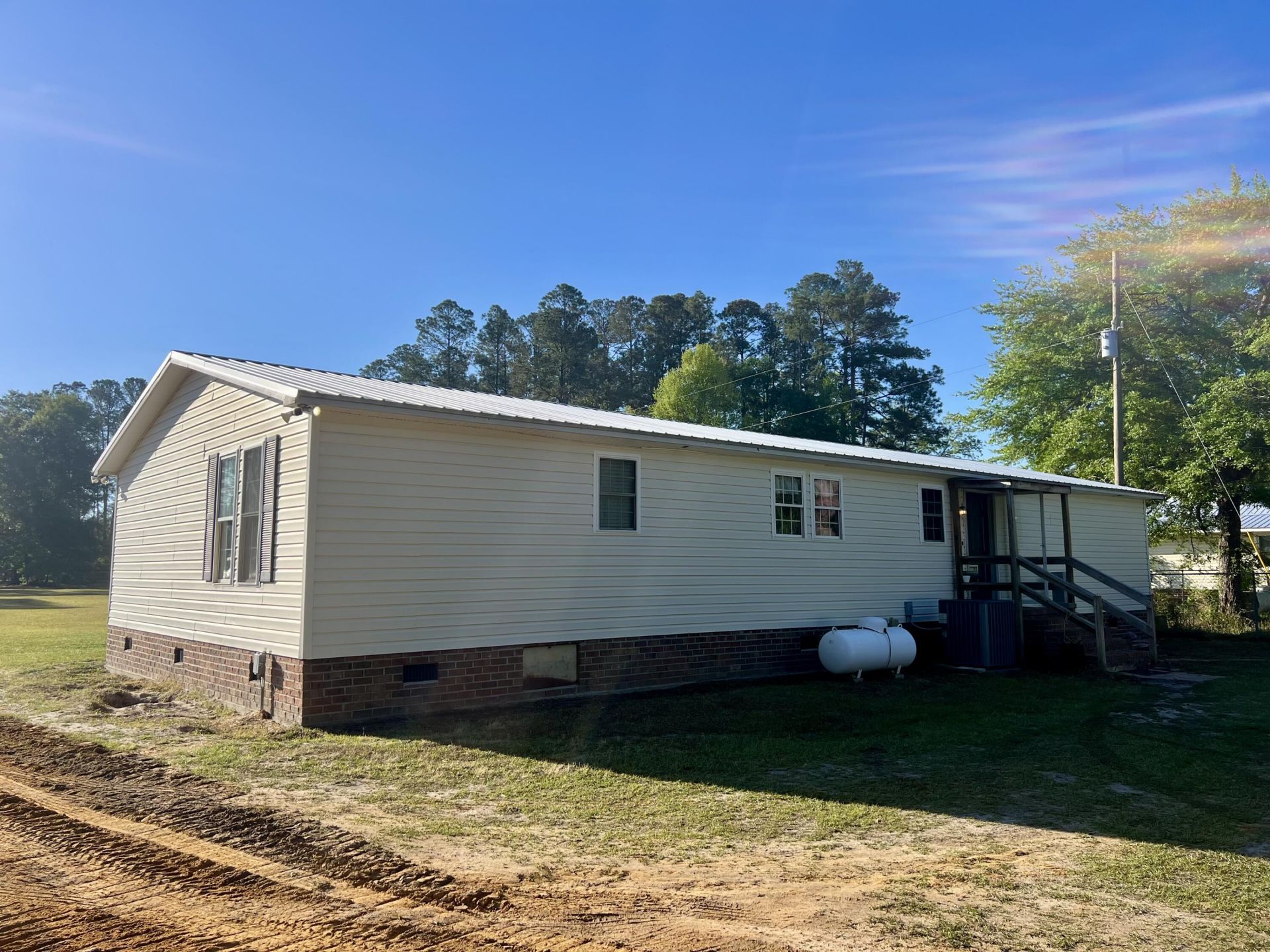 586 Scuffletown Road Photo 7