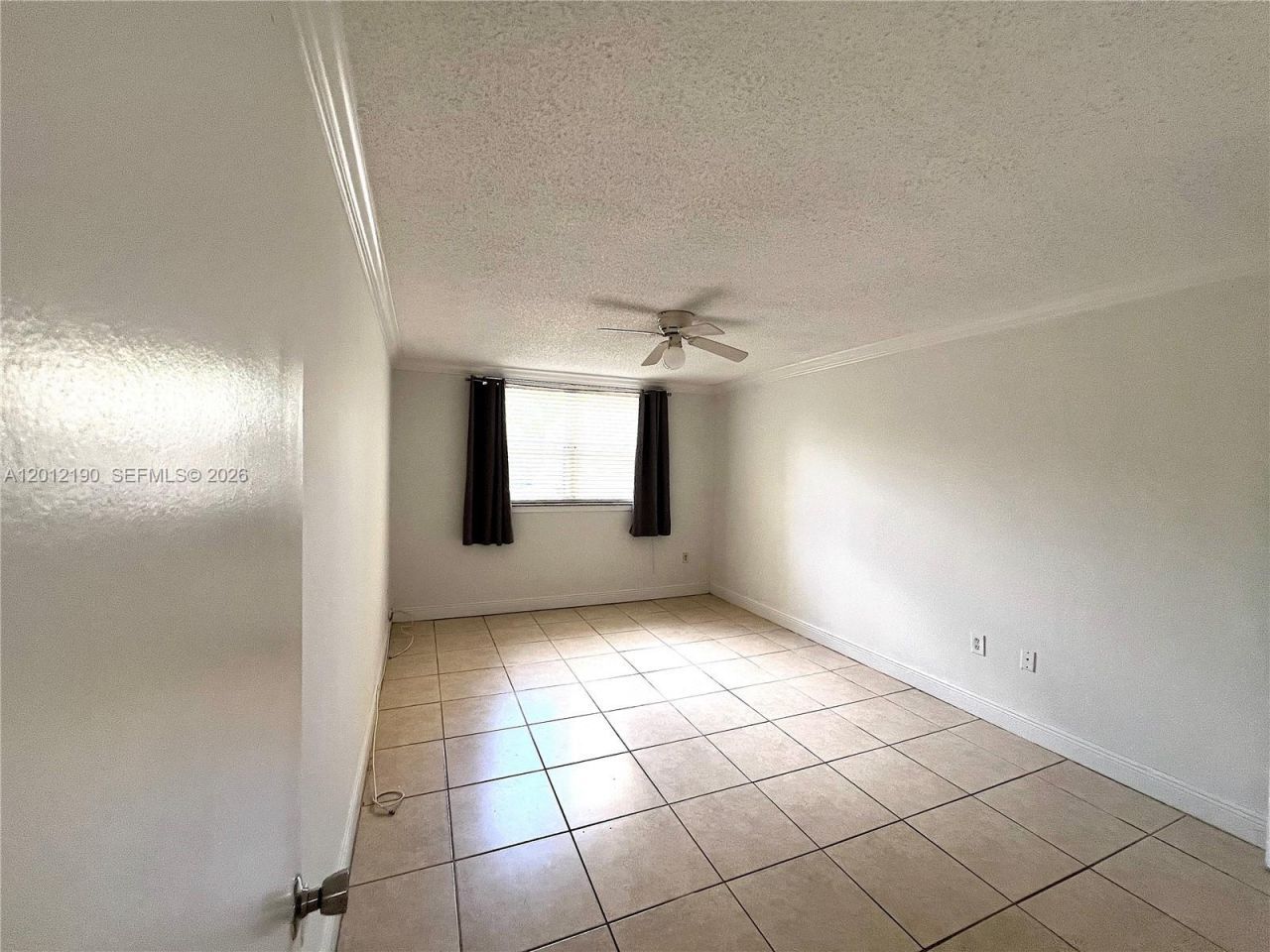 8373 Lake Dr , Unit 202, Doral, FL 33166 Photo