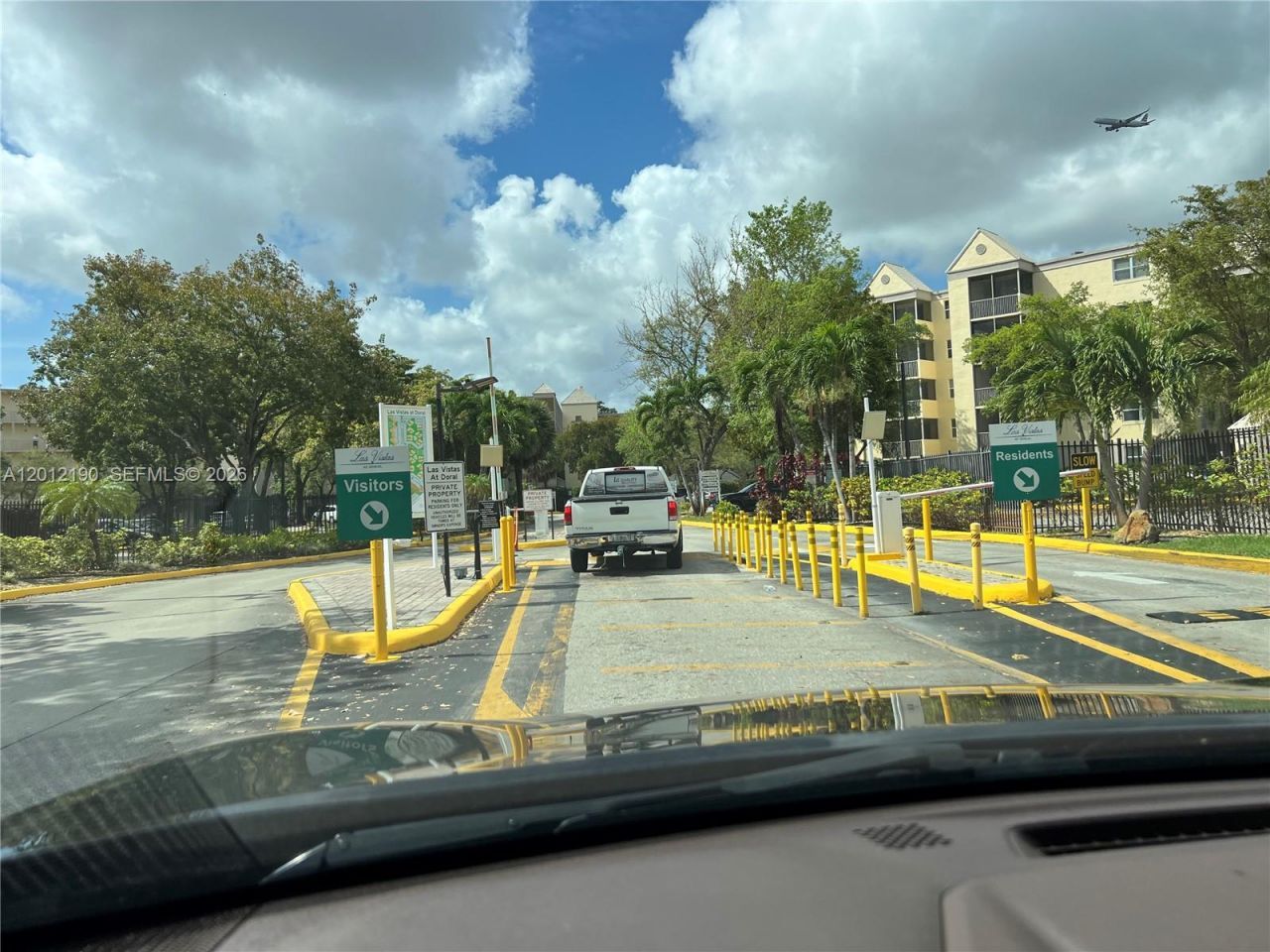 8373 Lake Dr , Unit 202, Doral, FL 33166 Photo