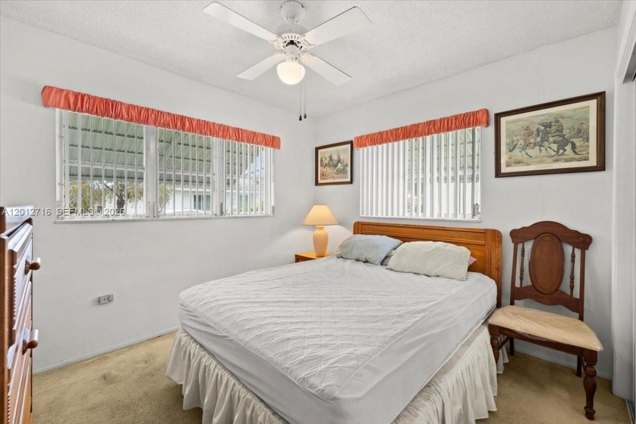 5721 NW 87th Ave, Tamarac, FL 33321 Photo