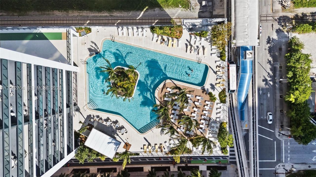 601 NE 1st Ave , Unit 3210, Miami, FL 33132 Photo