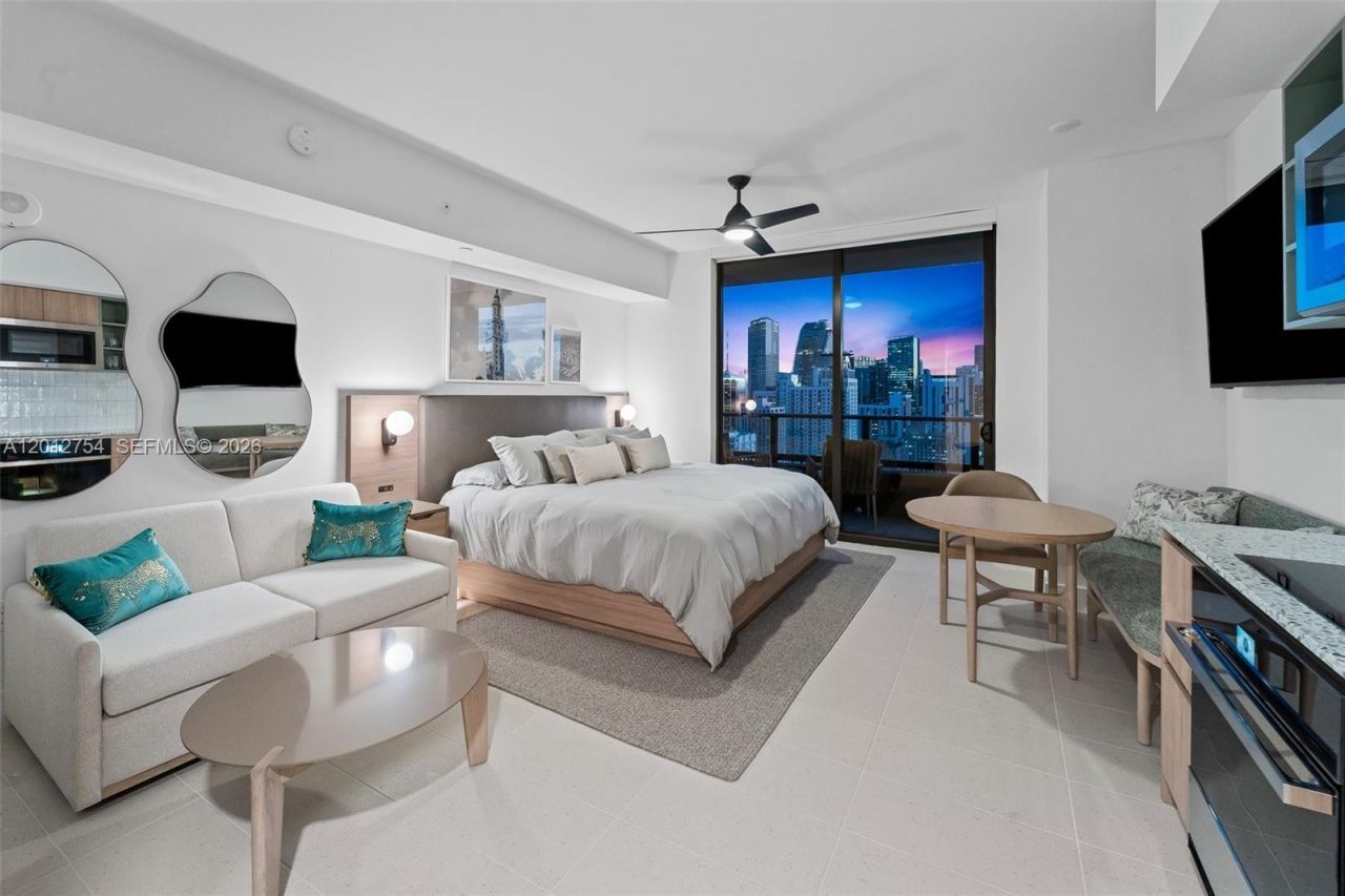 601 NE 1st Ave , Unit 3210, Miami, FL 33132 Photo